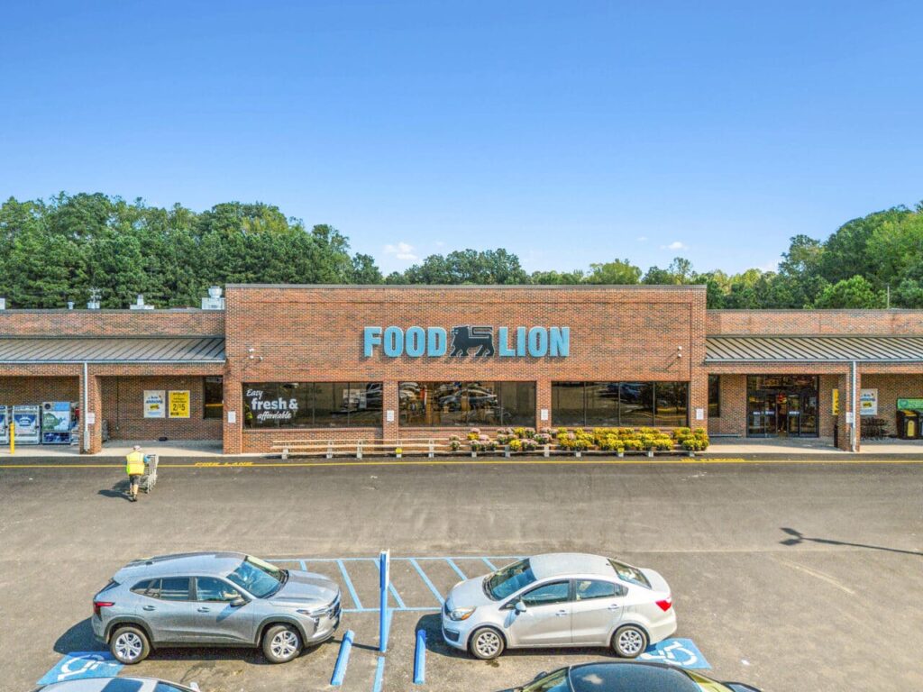 Property photo 1 — West Point Square – West Point, VA