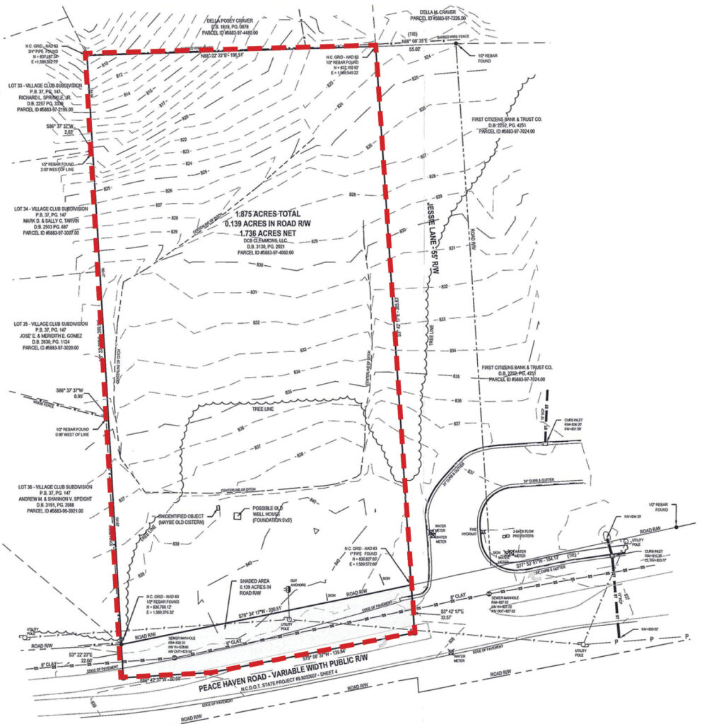 Property photo 2 — 1121 S Peace Haven Rd