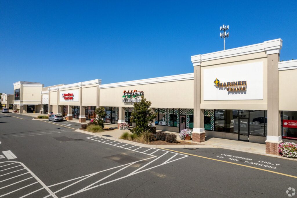 Property photo 6 — Northeast Plaza – 2375 Cherry Road