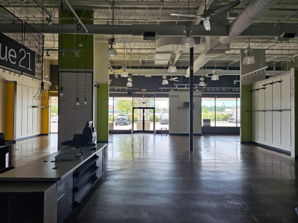 Property photo 1 — Richmond Plaza – Rockingham, NC