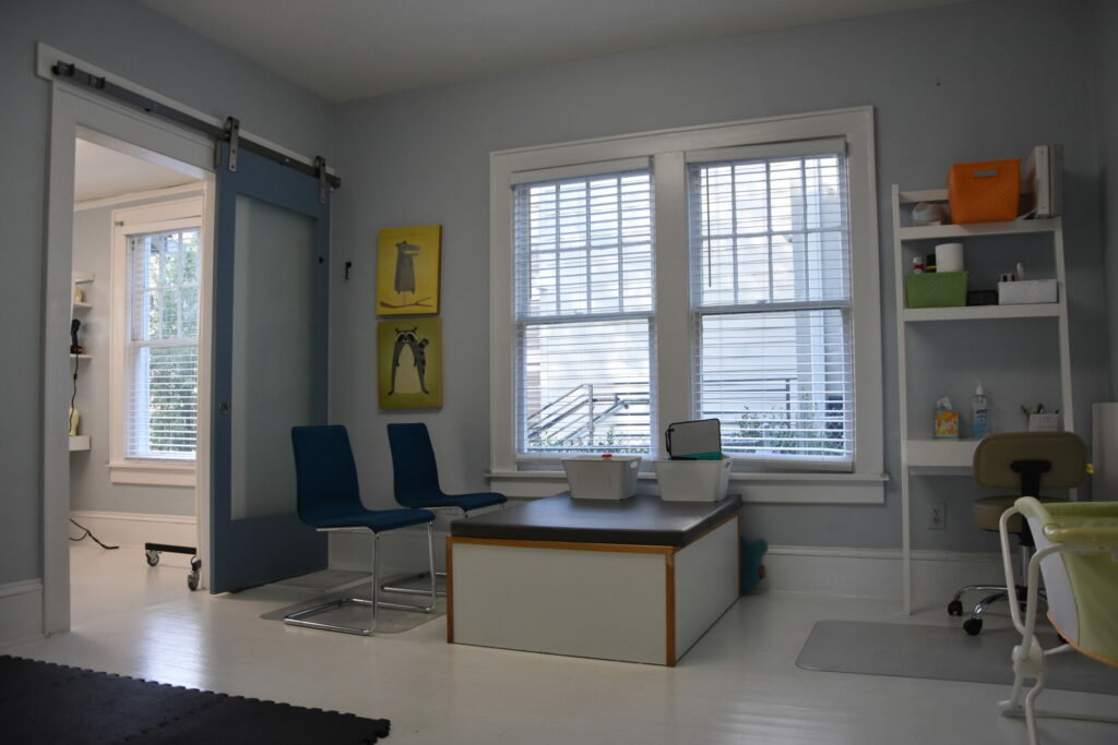 Property photo 10 — 341 N Caswell Rd