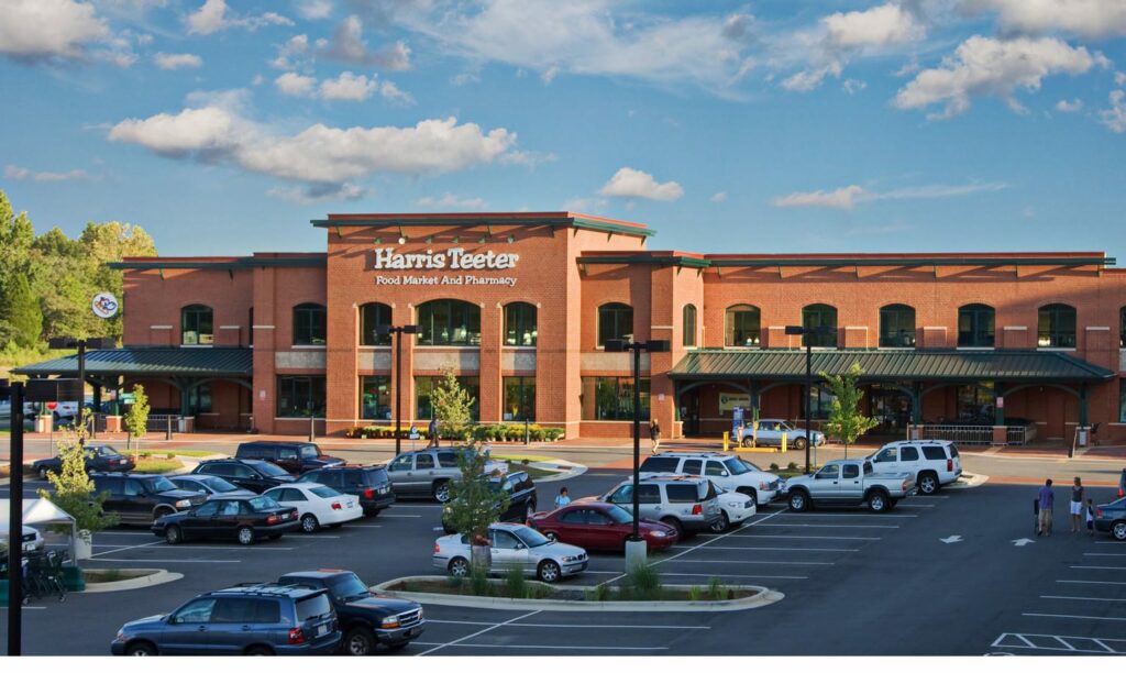 Property photo 1 — Davidson Commons