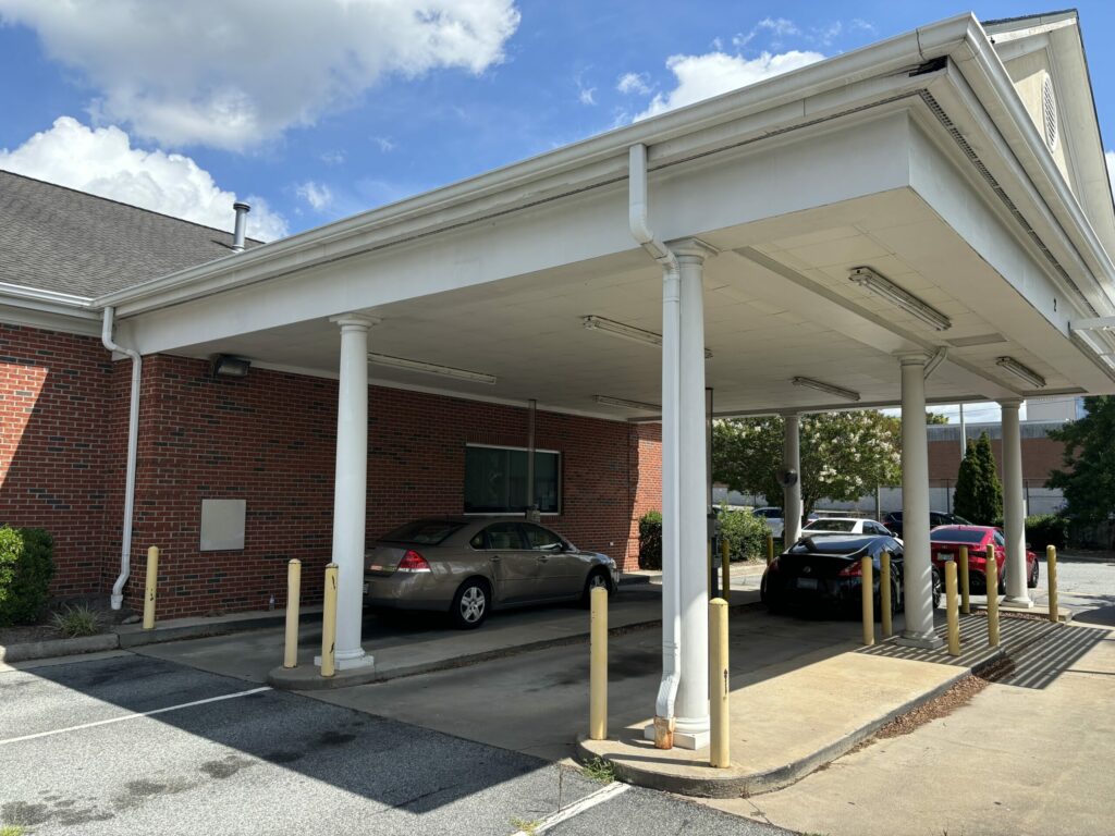 Property photo 2 — 2 North State St – Lexington, NC