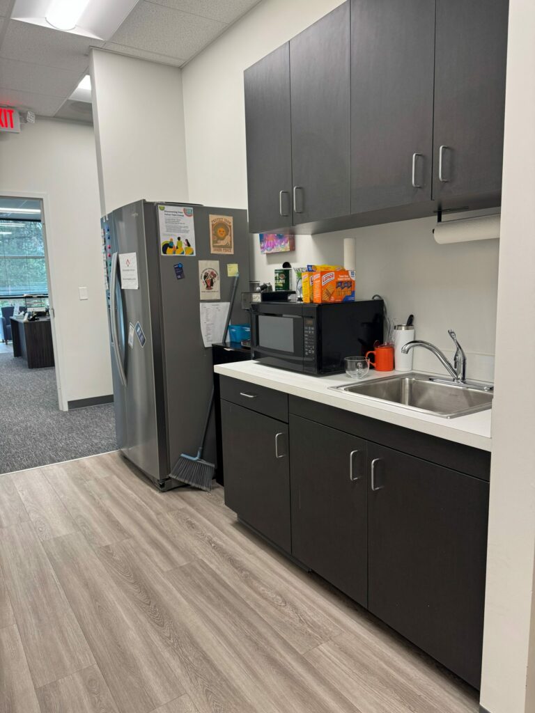 Property photo 6 — 1201 Wood Ridge Center Dr