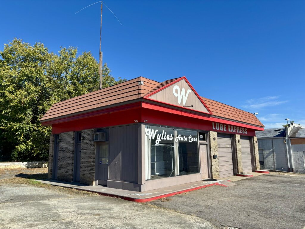 Property photo 2 — 174 W Main St – Rock Hill, SC