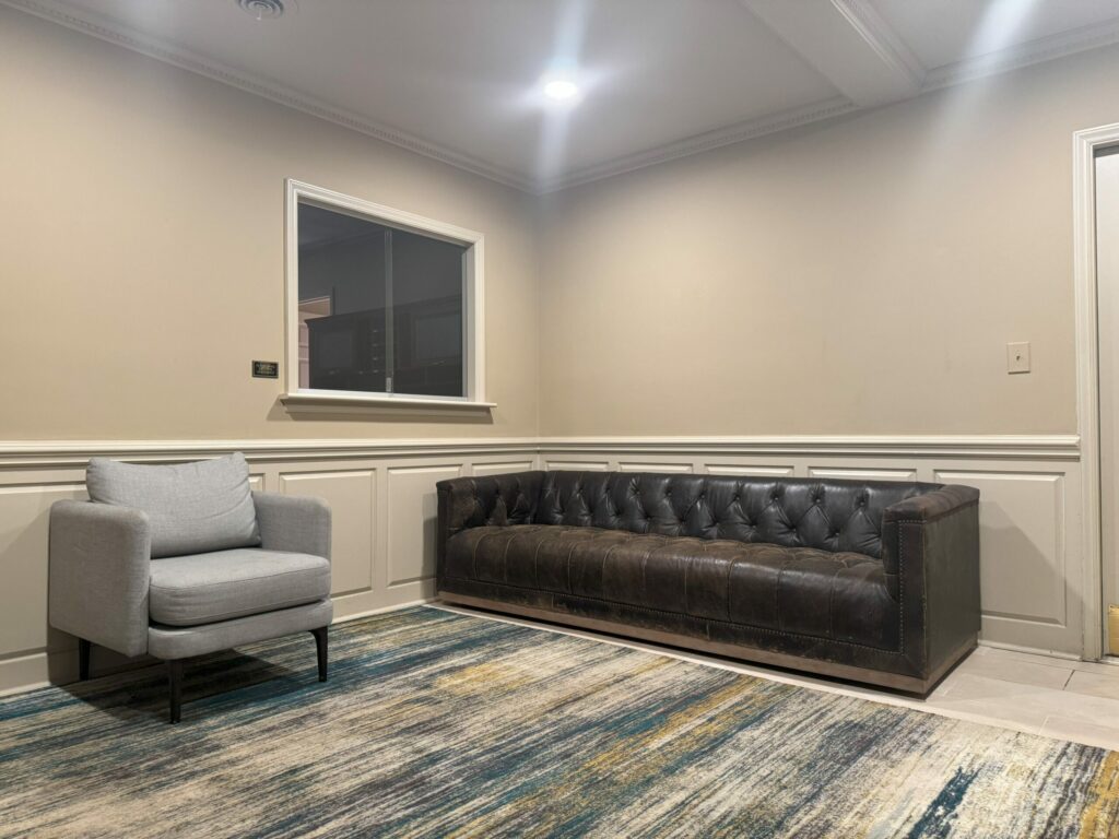 Property photo 3 — 216 N McDowell St