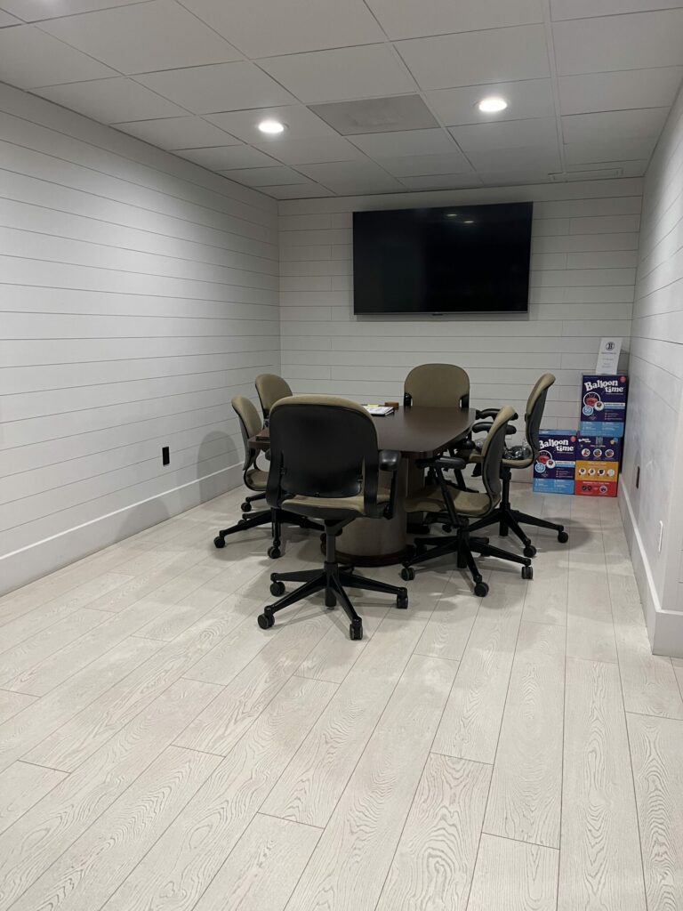 Property photo 5 — 3351 Service St – Charlotte
