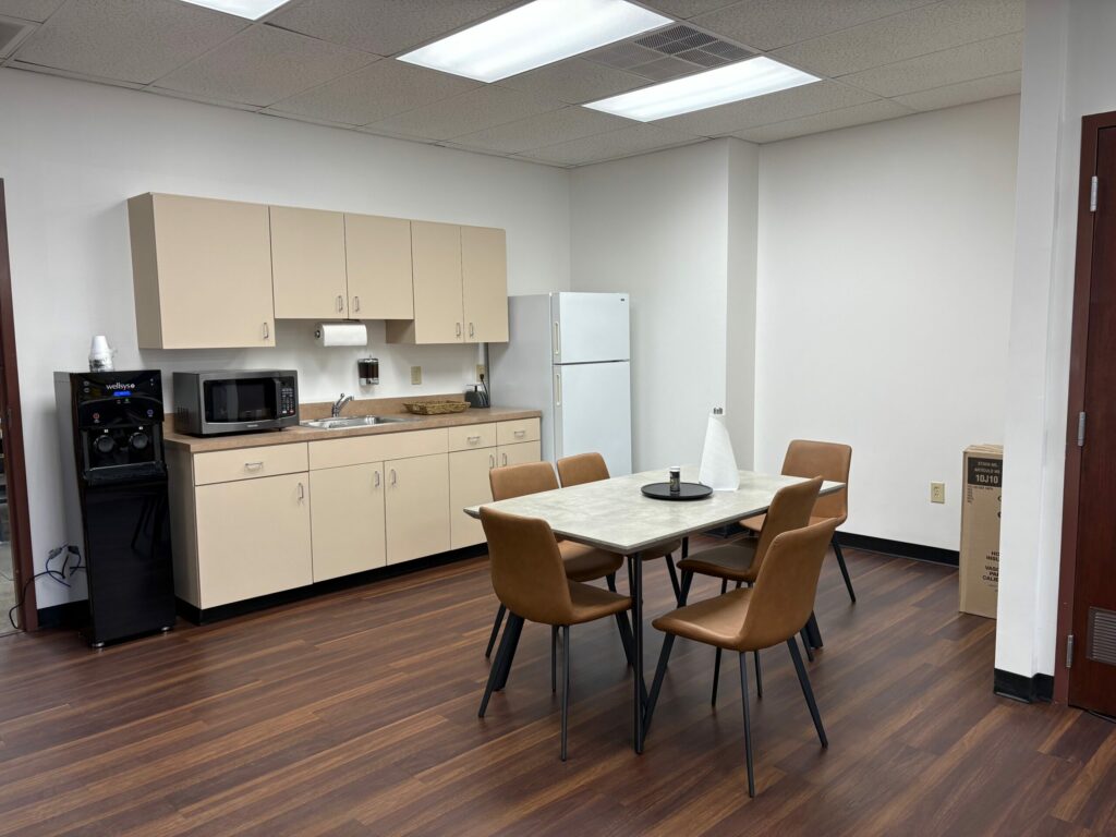 Property photo 3 — 1015 Van Buren Ave