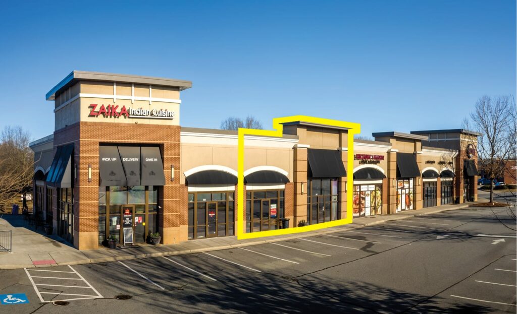 Property photo 5 — Mooresville Crossing II – 657 River Hwy