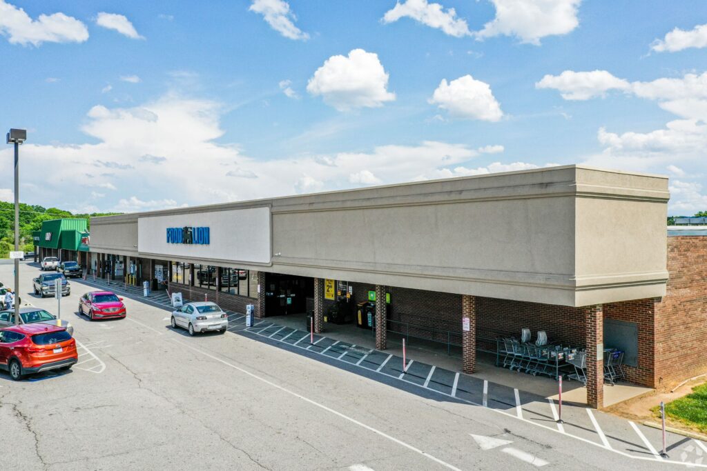 Property photo 4 — Sunset Plaza