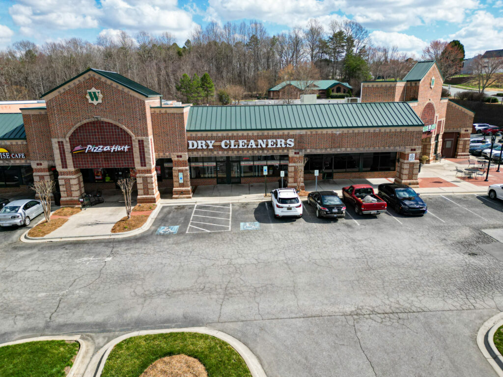 Property photo 8 — Waterside Crossing – 121 Cross Center Drive