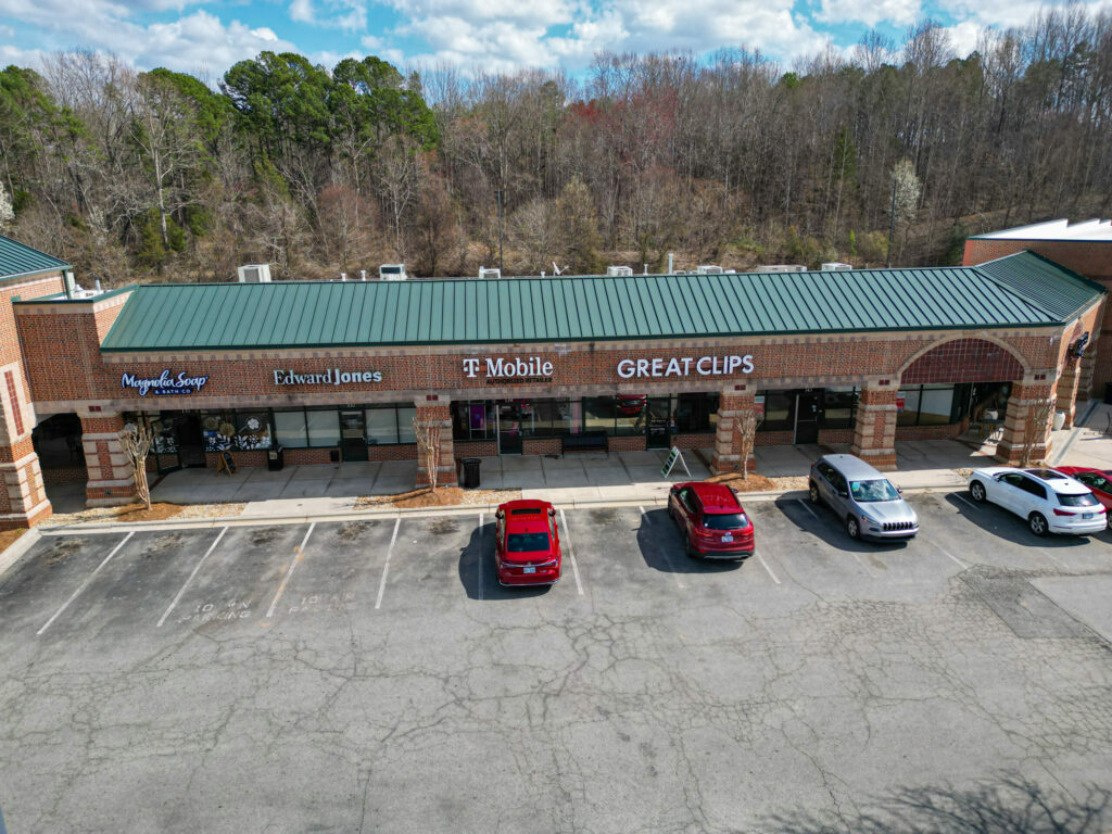 Property photo 12 — Waterside Crossing – 121 Cross Center Drive