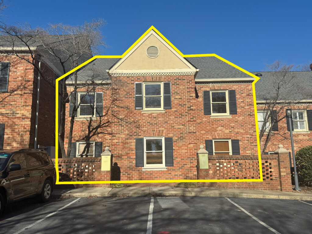 Property photo 1 — 216 N McDowell St