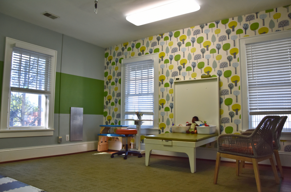 Property photo 9 — 341 N Caswell Rd
