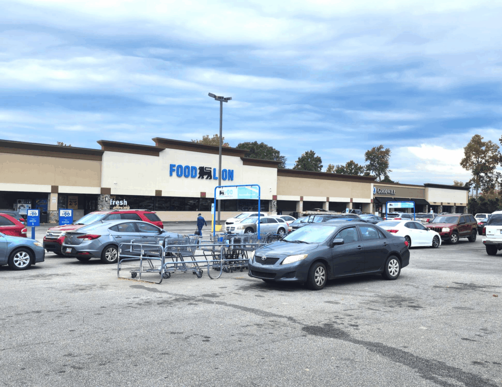 Property photo 5 — Hicone Shopping Center