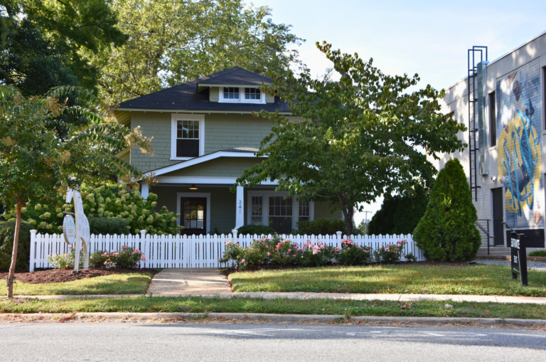 341 N Caswell Rd