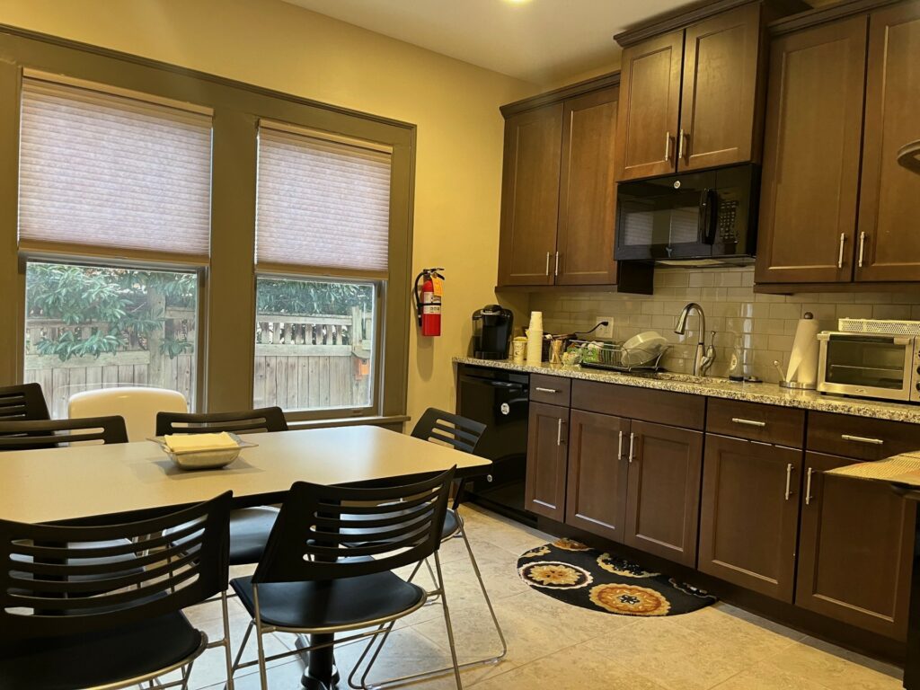 Property photo 6 — 1800 East Blvd – Charlotte